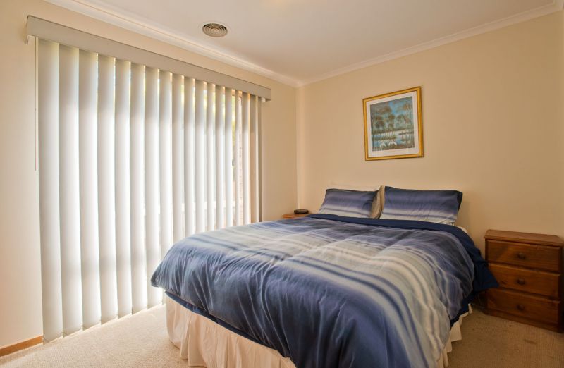 24 Peppermint Court, Dales Creek - Thumbnail 7