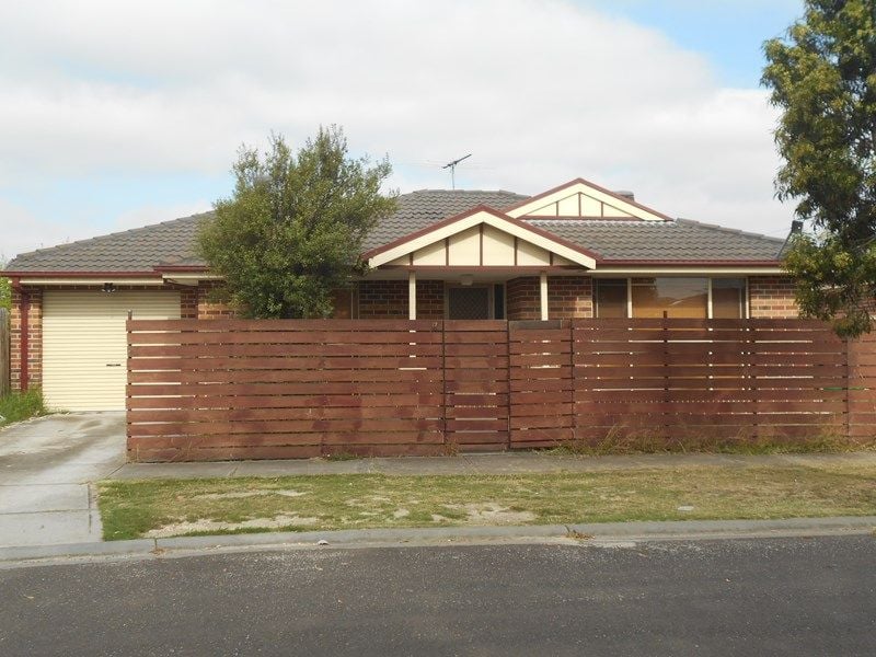 17 Sutherland Court, Altona Meadows - Thumbnail 2