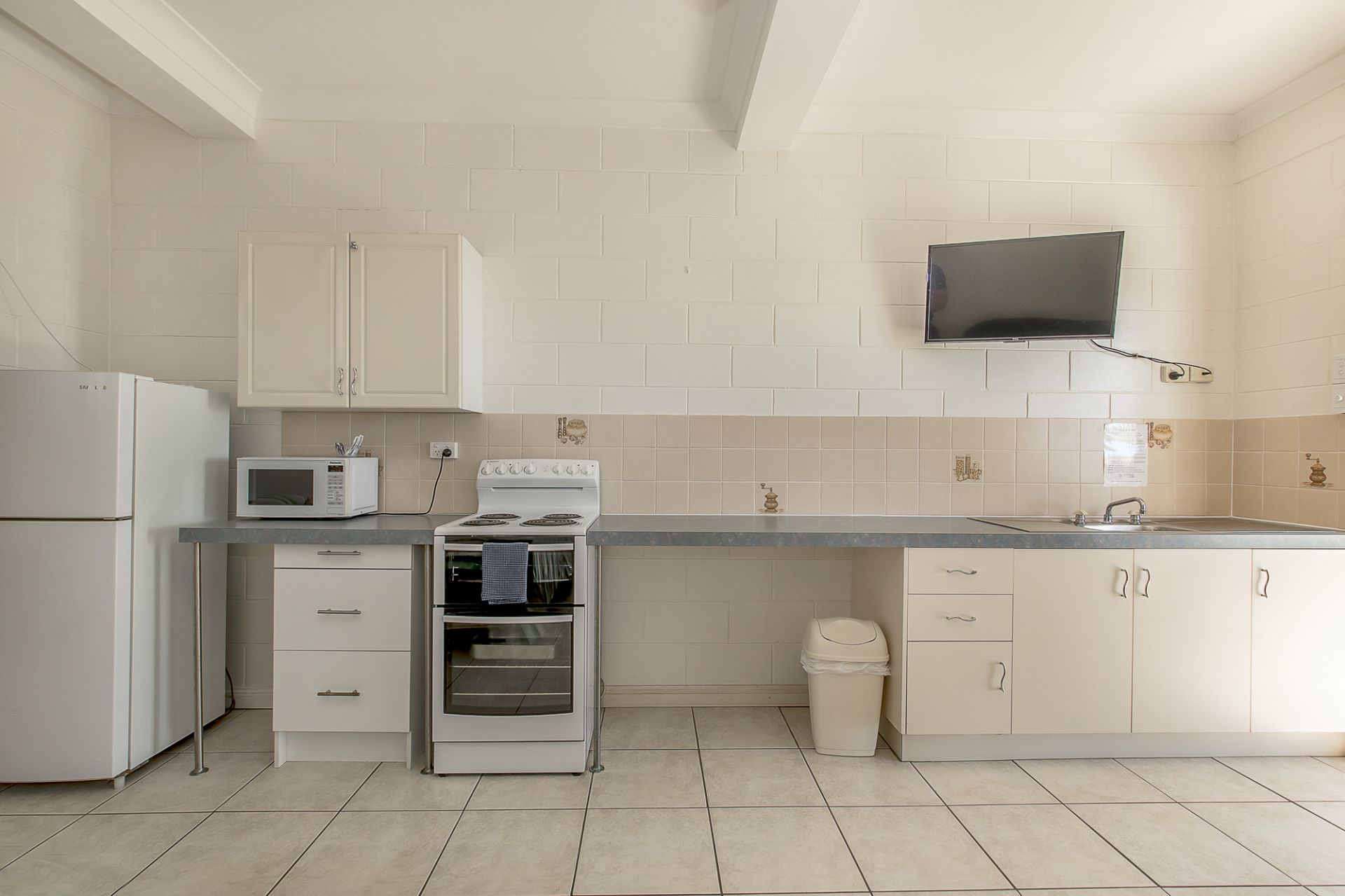 1/23 Cay Street, Saunders Beach Harcourts Kingsberry Townsville