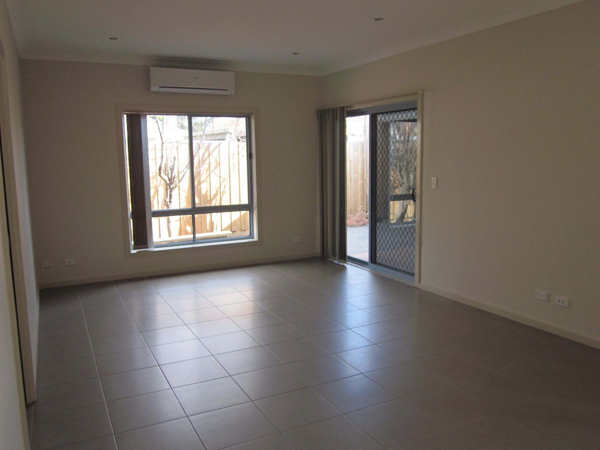 PRIME LOCATION  *Insp Thu 21st Jul @ 4:30pm*