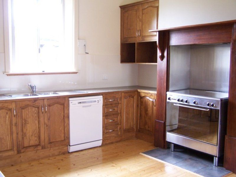 105 Williams Road MILLICENT SA, Millicent - Thumbnail 4