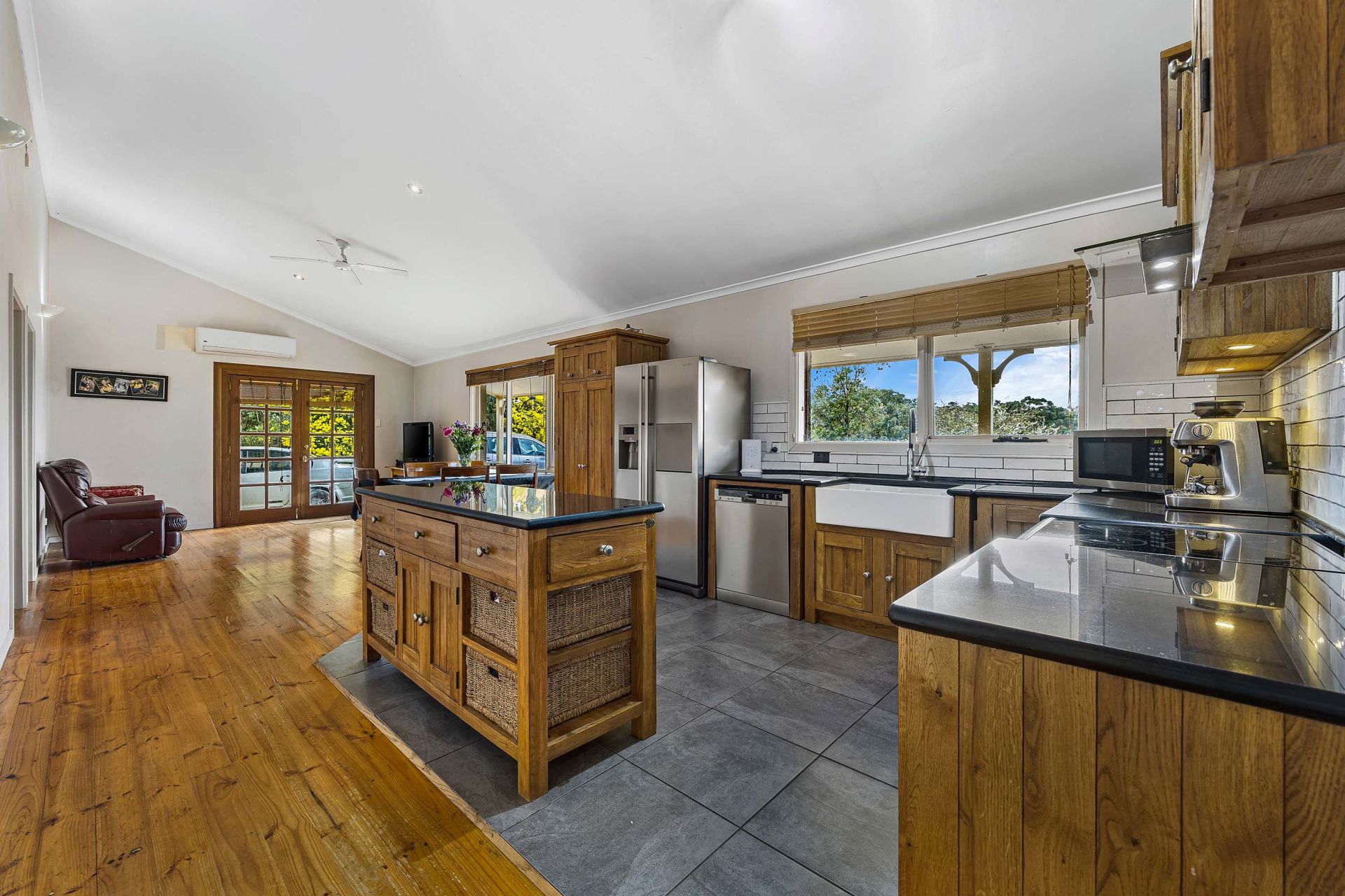 54 Crosier Road, Happy Valley, Happy Valley - Thumbnail 7