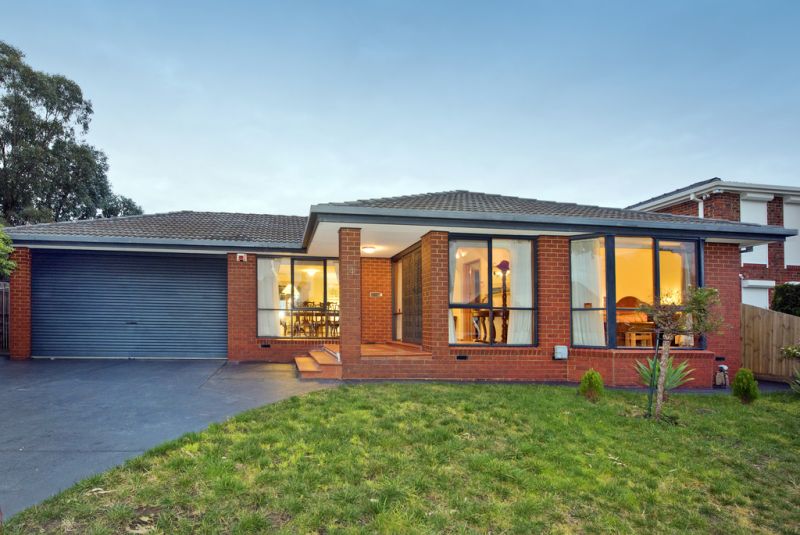 14 Telopea Crescent, Mill Park