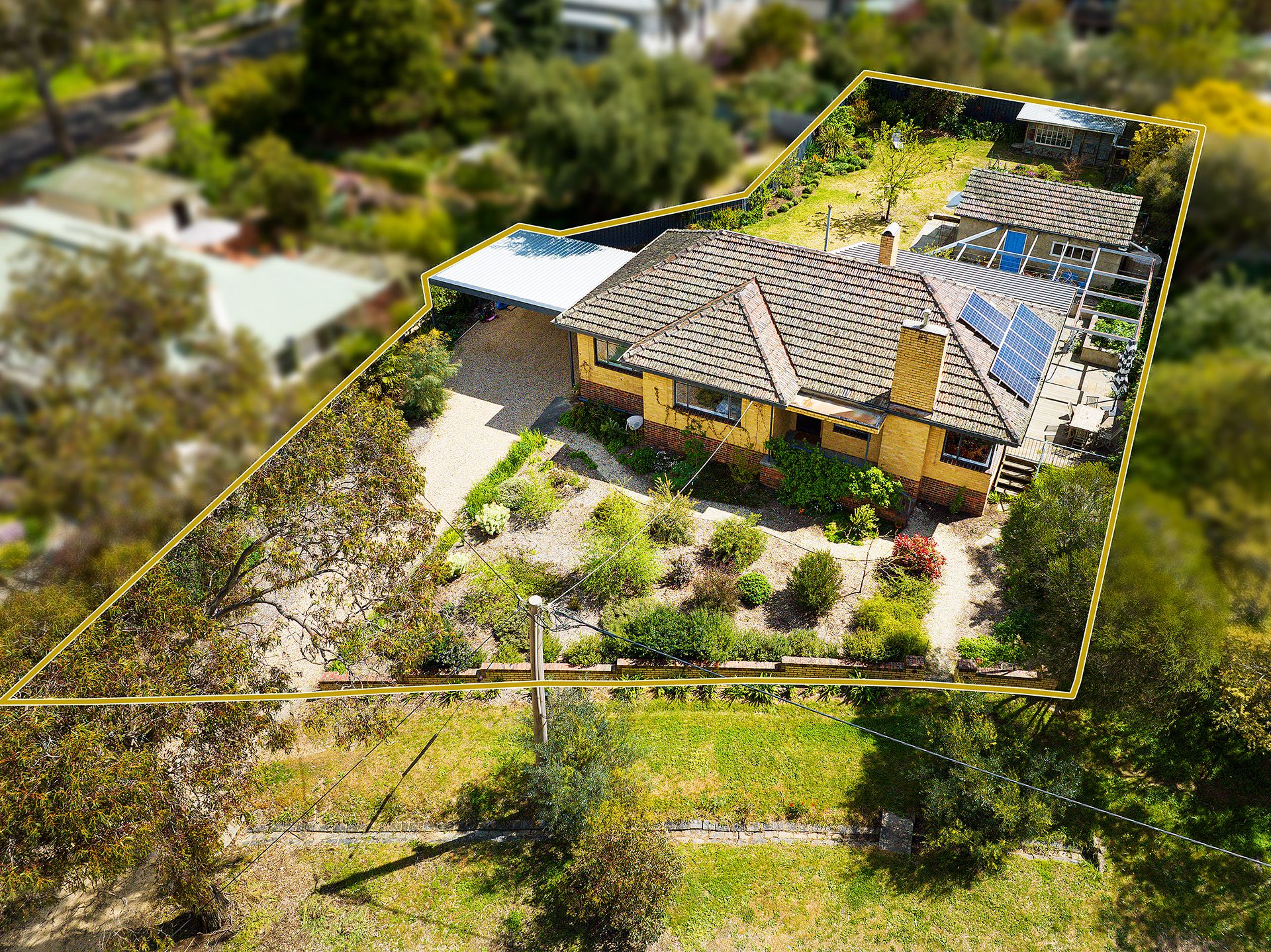 16 Goldsmith Crescent, Castlemaine - Thumbnail 3