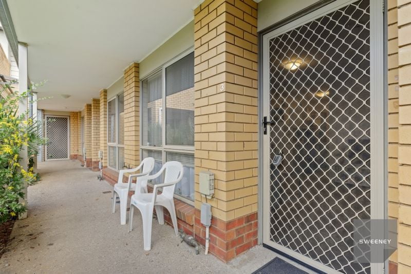 3/96 Gisborne Road, Bacchus Marsh - Thumbnail 2