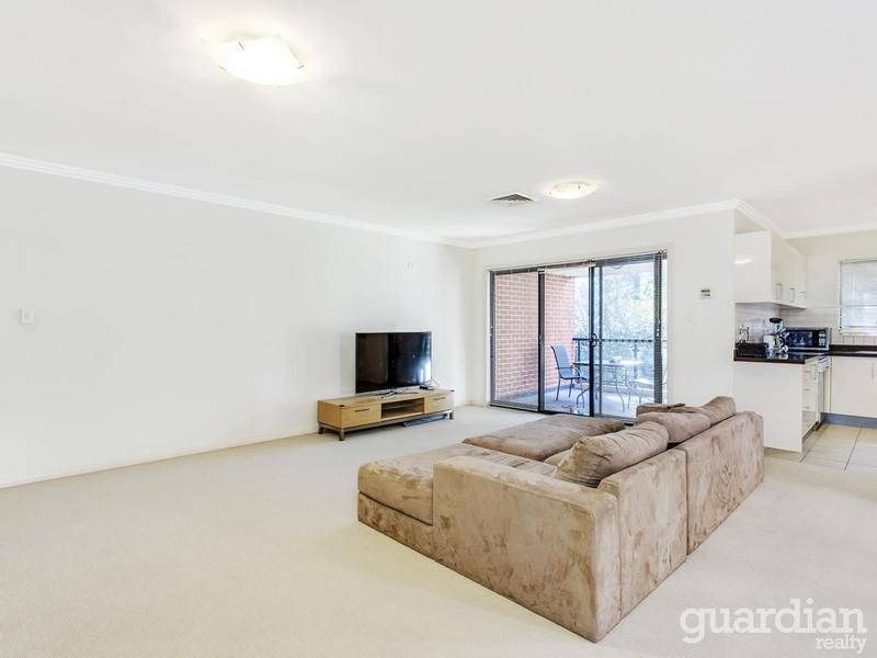 18/7-15 Purser Avenue CASTLE HILL NSW, Castle Hill - Thumbnail 3