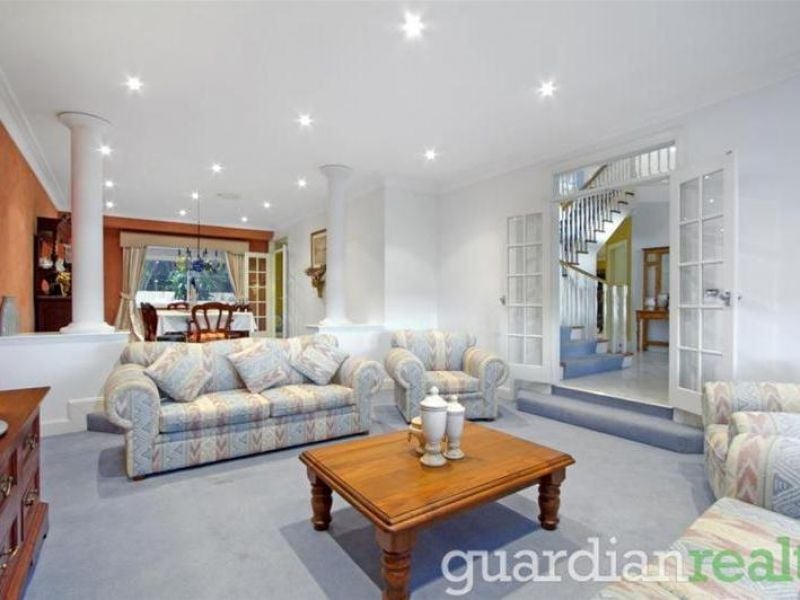 34 Roslyn Place, Cherrybrook - Thumbnail 3