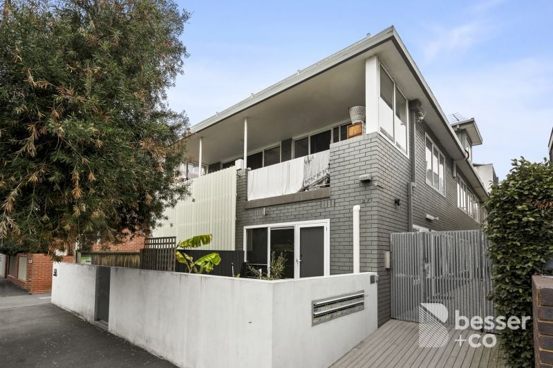 6/47 Spenser Street, St Kilda - Thumbnail 2