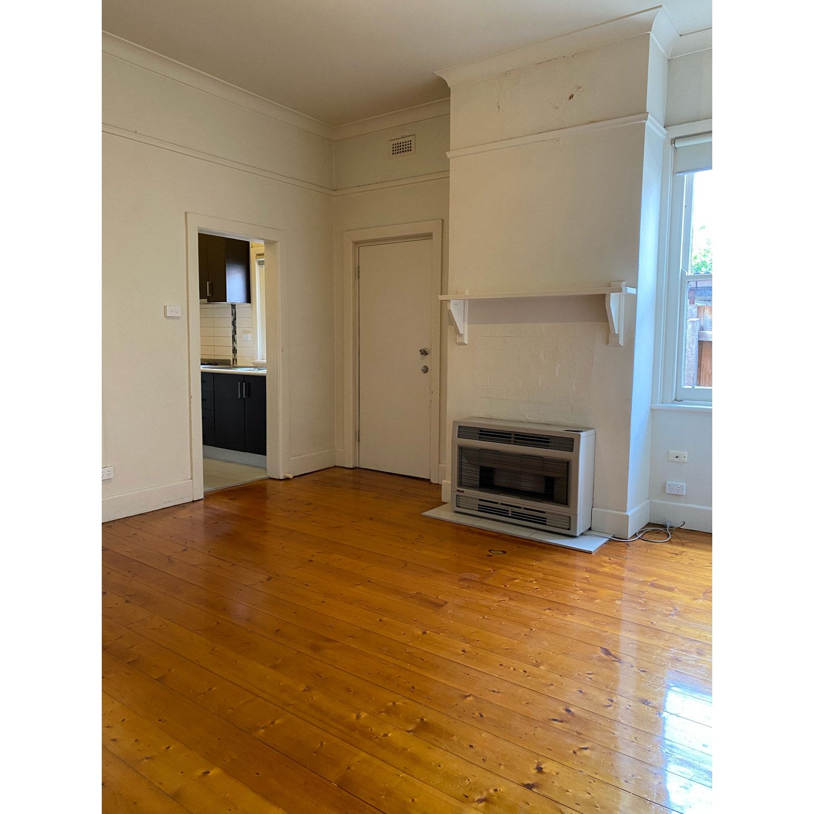 Spacious Two Bedroom On High Street!