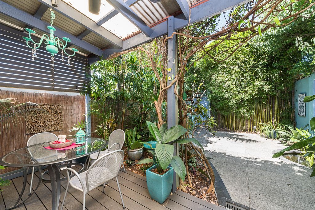 SOLD - A Leafy Sanctuary of Privacy and Style