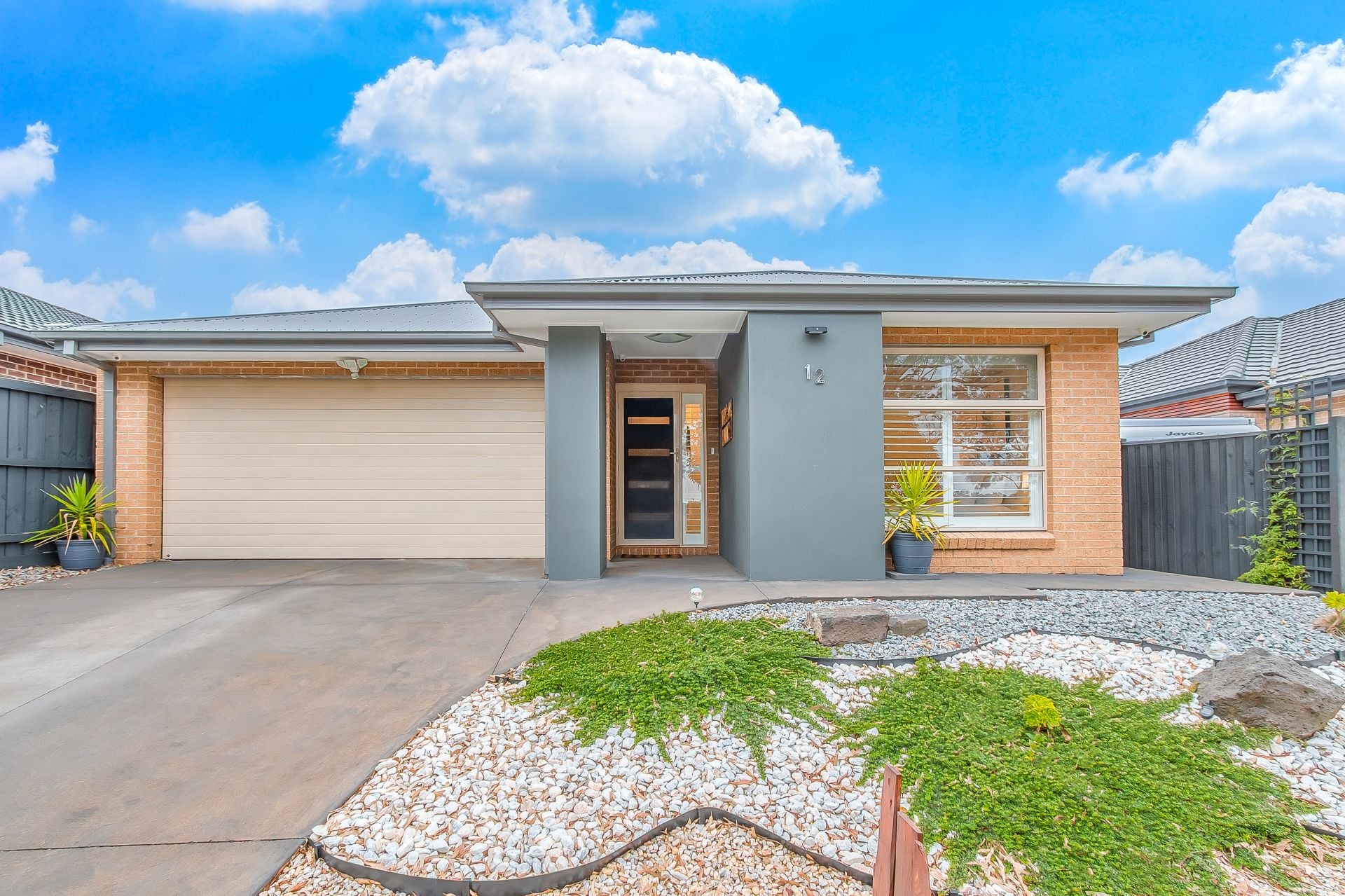 Perfect Family Living. Perfect Family Location