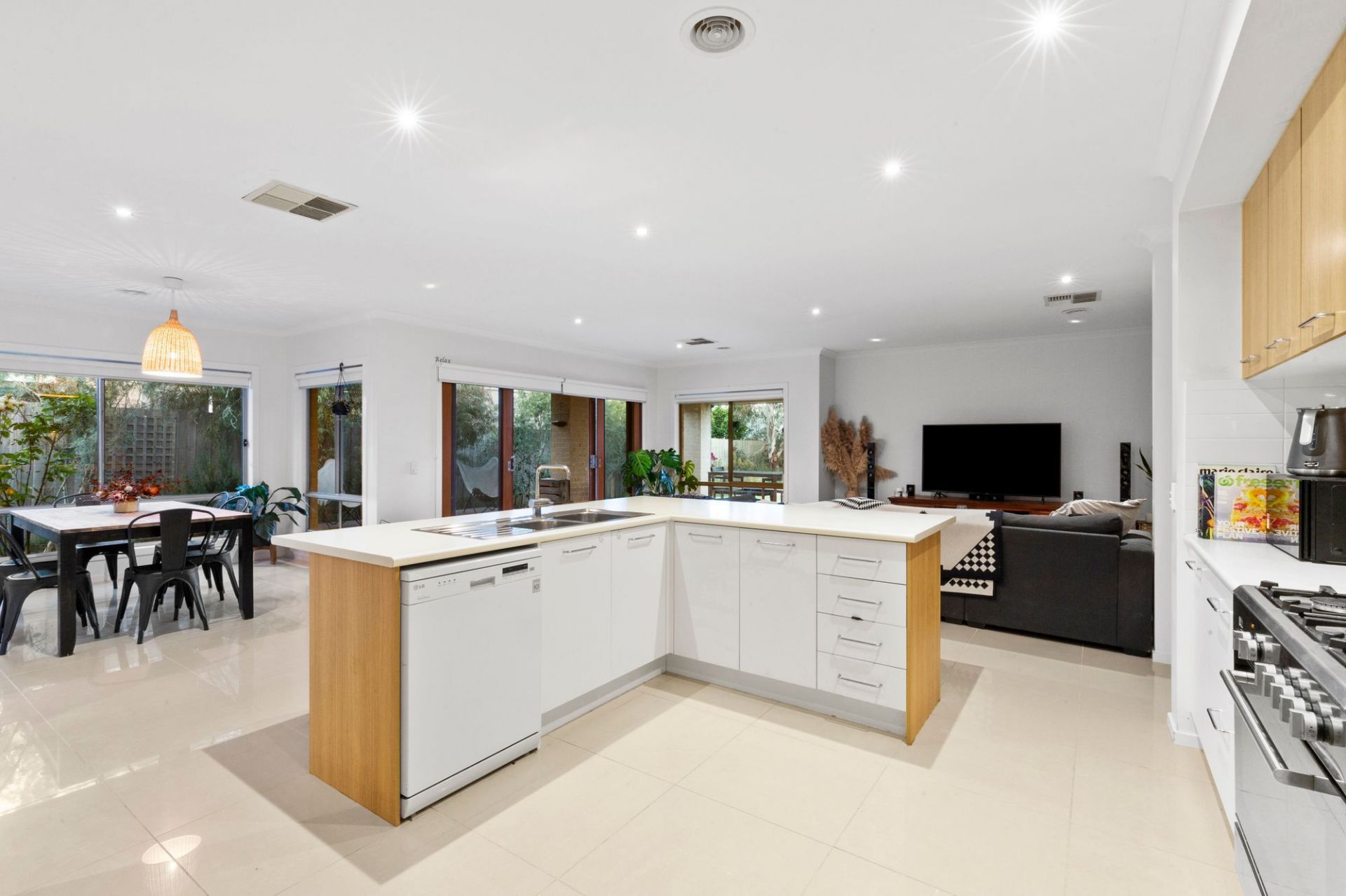 18 Mowbray Drive Ocean Grove VIC, Ocean Grove - Thumbnail 6