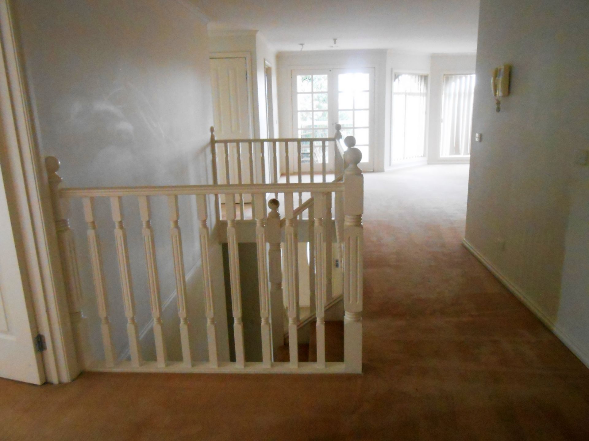 5 BEDROOM HOME IN THE THE LAKES