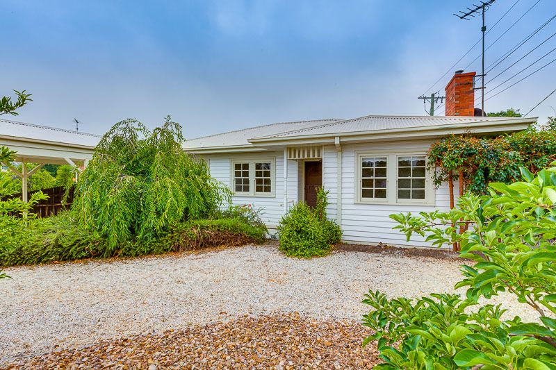 32 McFarland Street, Bacchus Marsh - Thumbnail 3