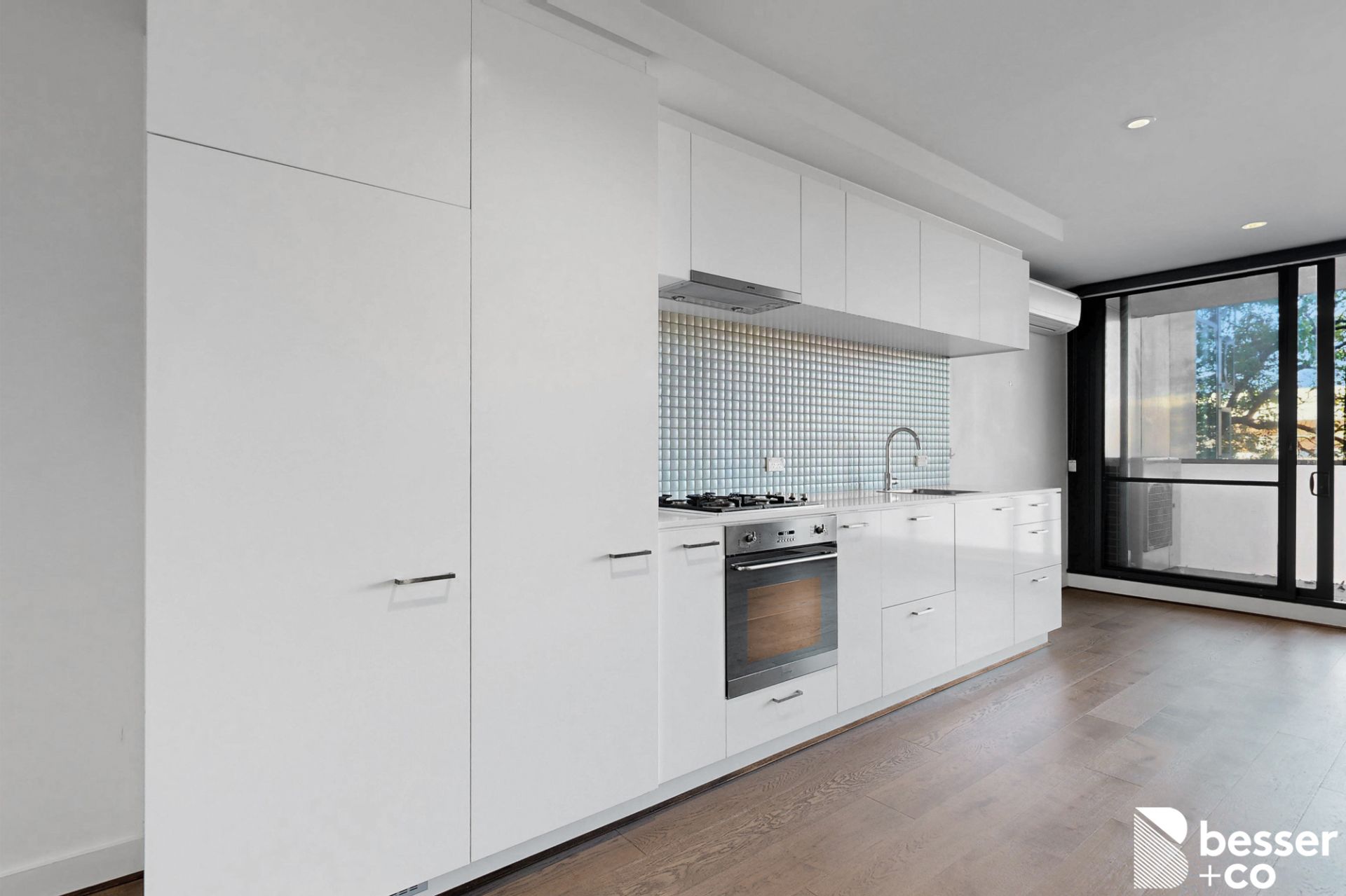 103/81 Asling Street, Brighton - Thumbnail 4