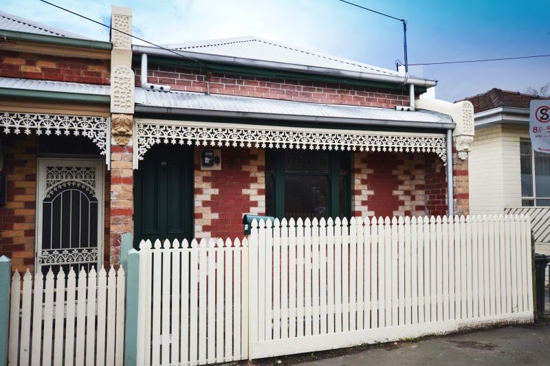 31 Turnbull Grove, Northcote