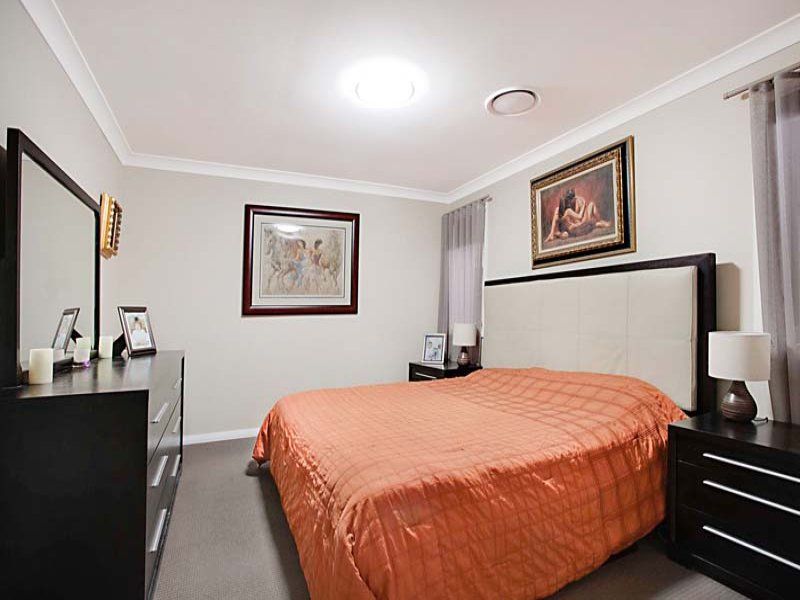 Real Estate For Sale 17 Baw Baw Avenue Minto , NSW