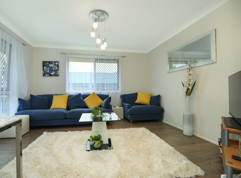 8 Barton Street, Middle Ridge QLD, Middle Ridge - Thumbnail 2