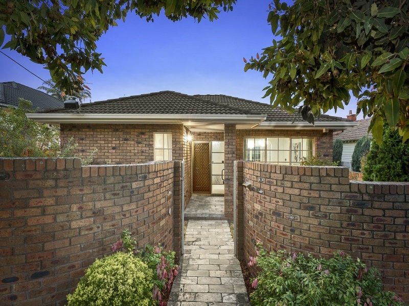 1/12 Omar Street, Caulfield South