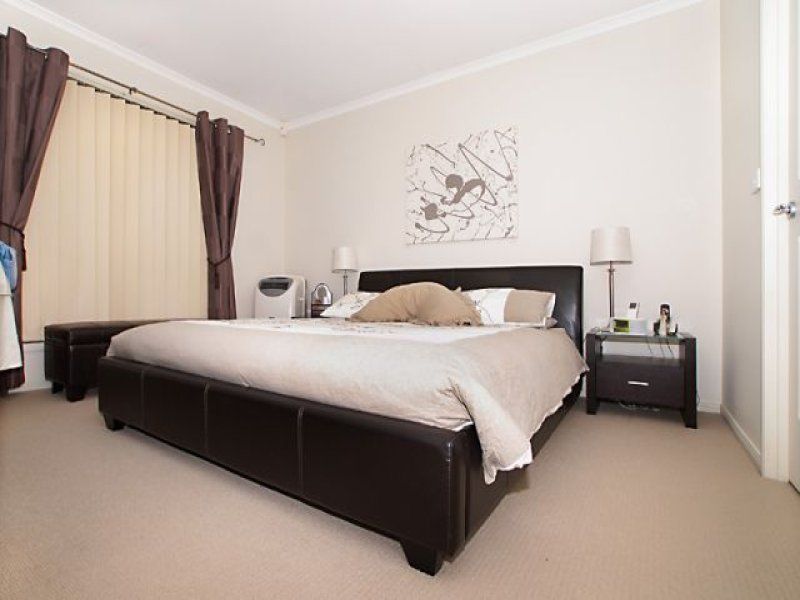 22 Lancely Green, Caroline Springs - Thumbnail 6