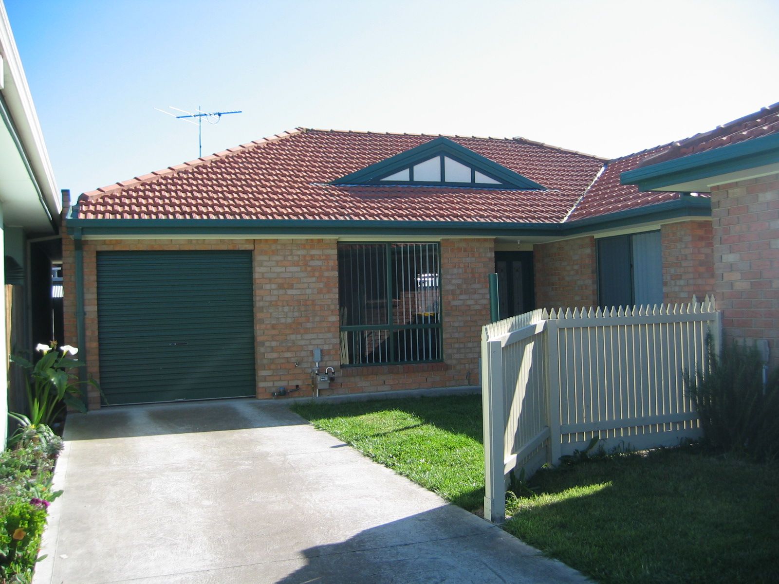 LOW MAINTENANCE, LOVELY & SPACIOUS