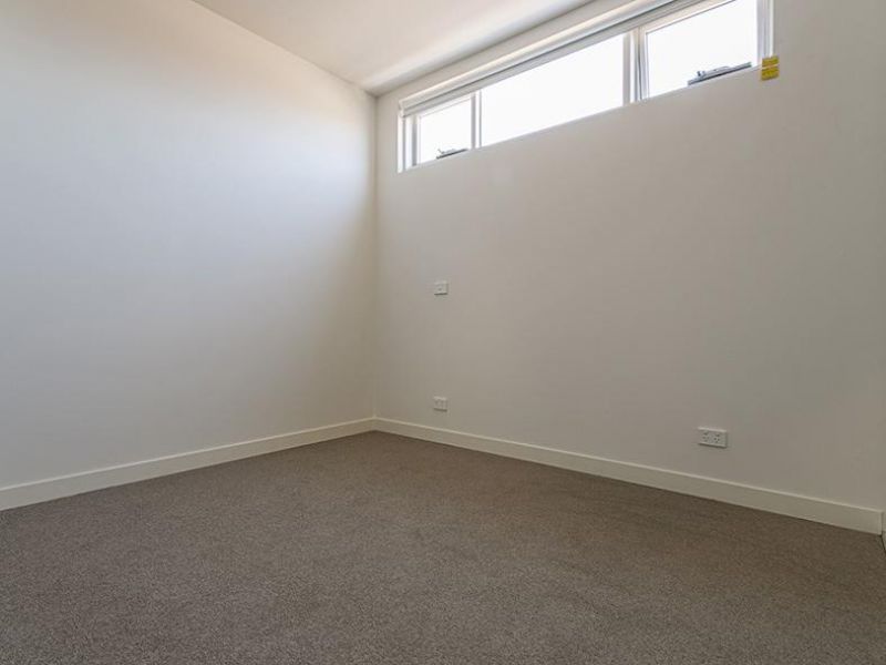 104/286 Hawthorn Road, Caulfield - Thumbnail 6