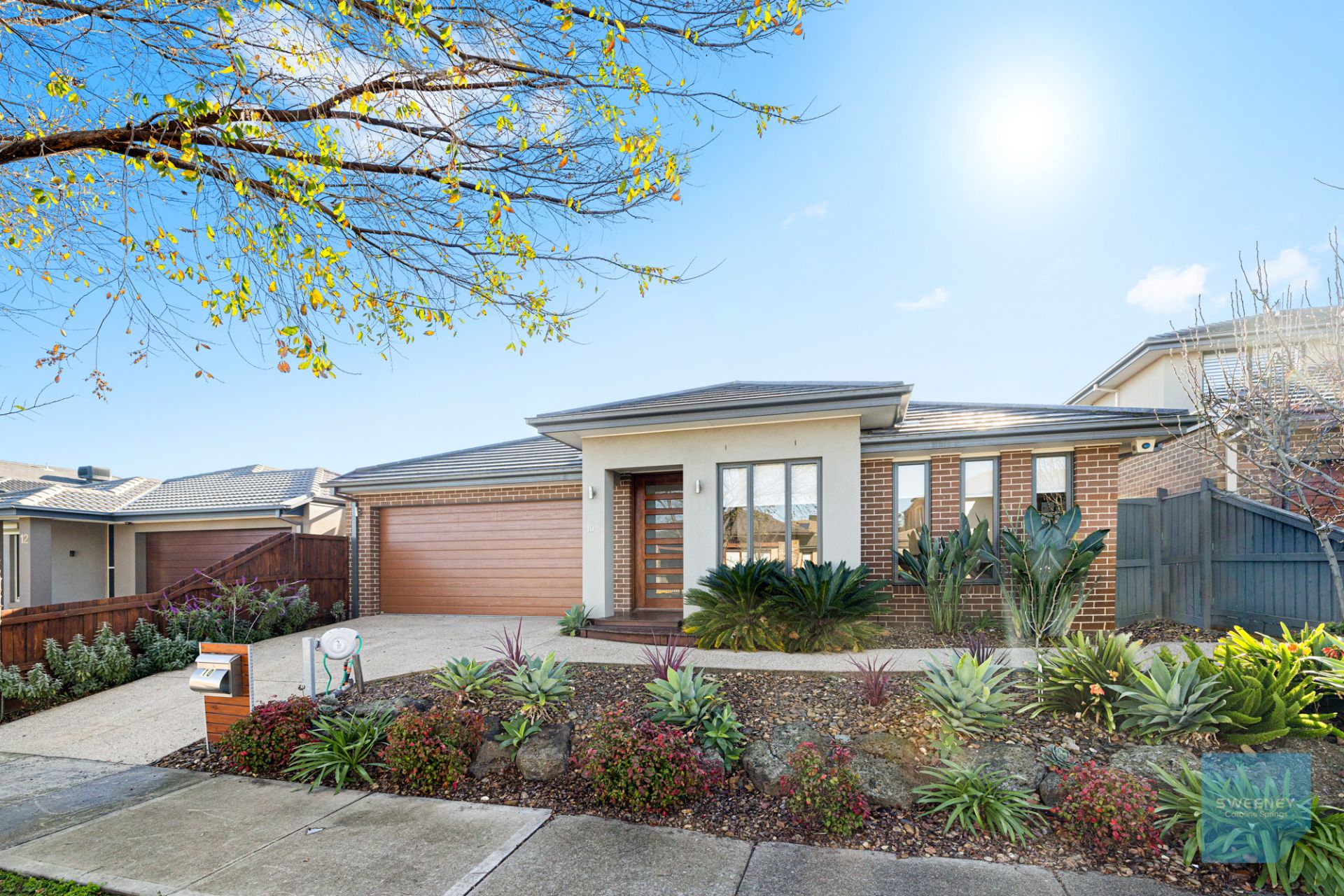 10 Peppermint Grove, Taylors Hill - Thumbnail 2