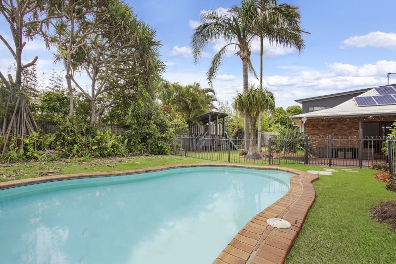 2 Echuca Court, Warana