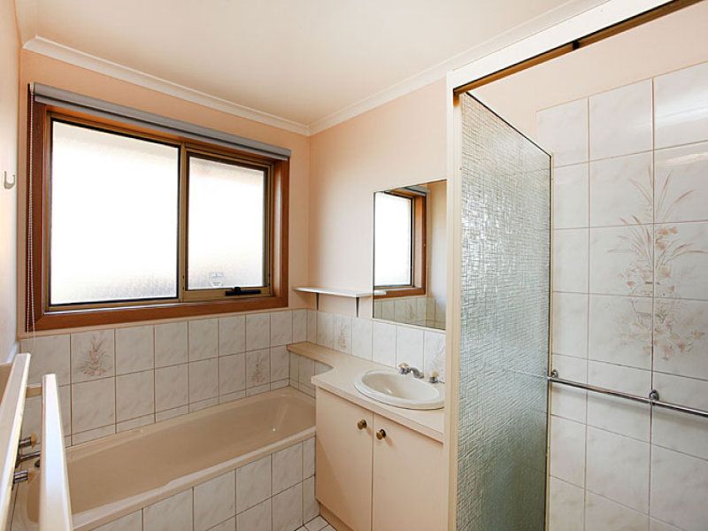 2/14 Balaclava  Ave, Altona Meadows - Thumbnail 6