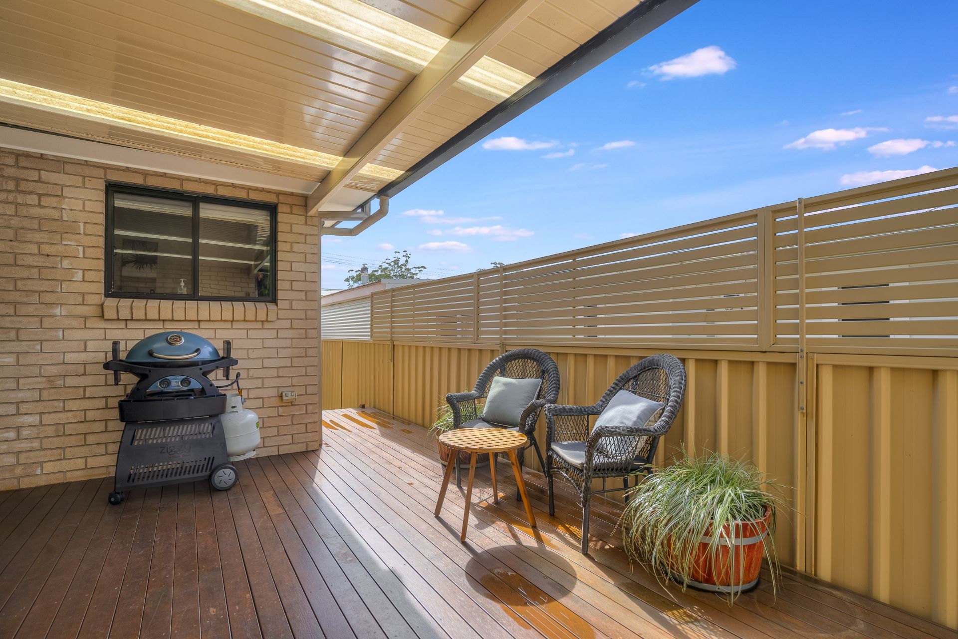 52 Lakeview Parade, Pelican McKiernan Real Estate