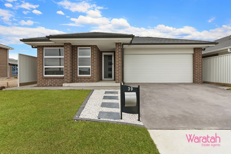 Schofields Waratah Estate Agents