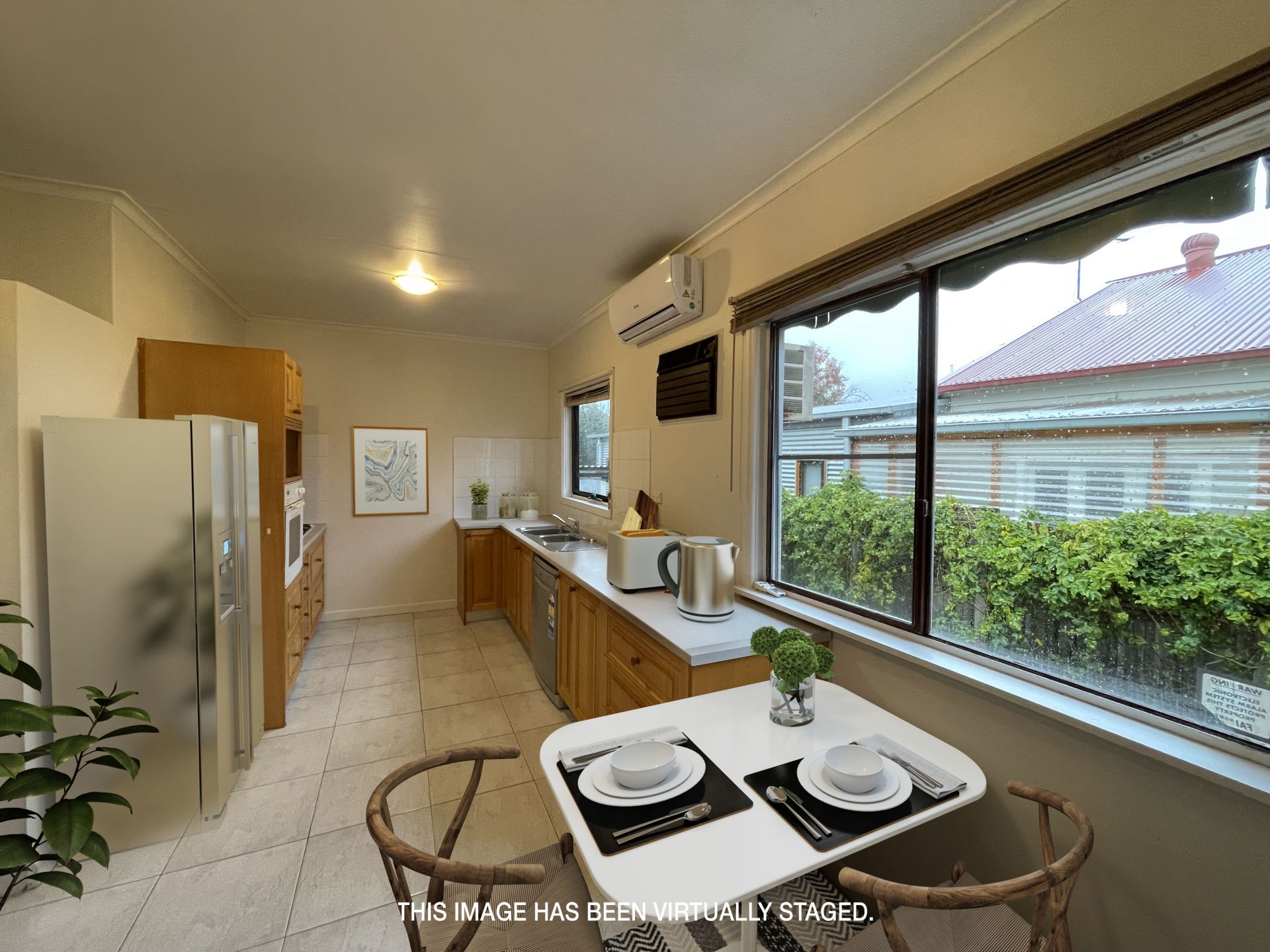 Spacious Three-Bedroom On The Border of Thornbury