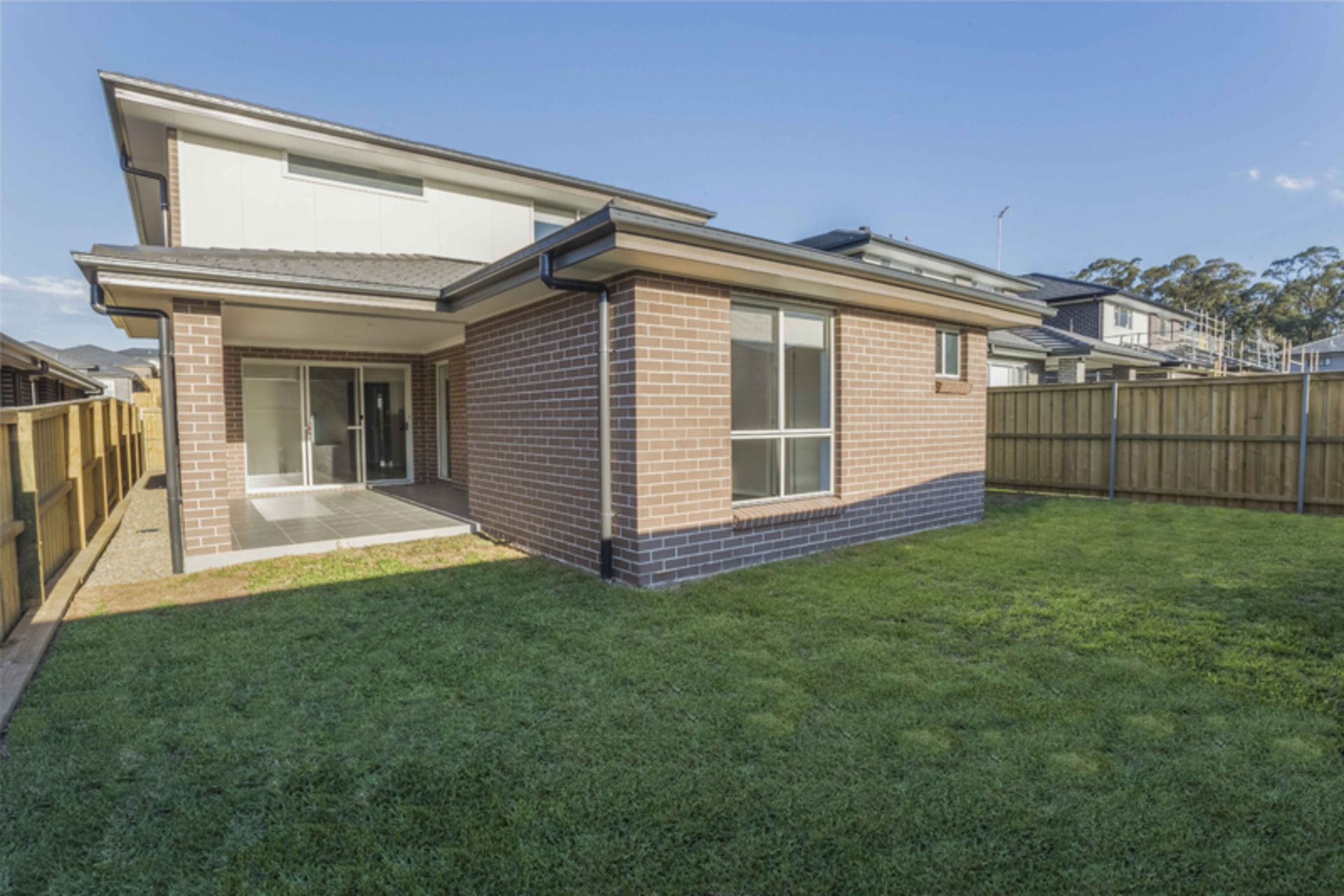 Colebee 59 Sugarloaf Crescent | Greenway Estate