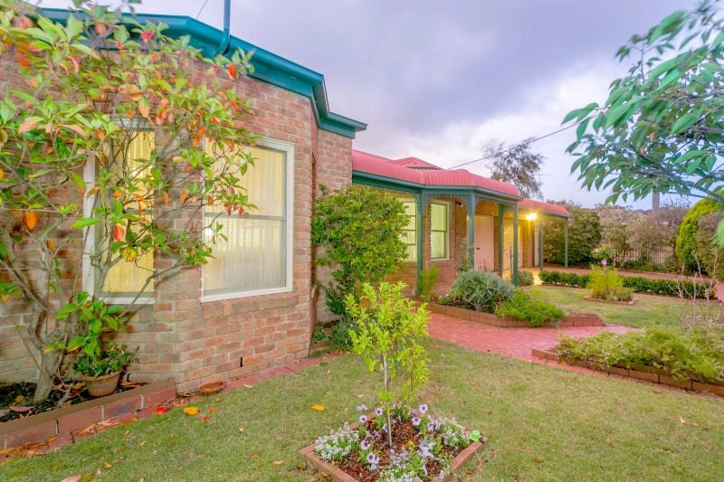 14 Tuckfield Street Ocean Grove VIC, Ocean Grove - Thumbnail 2