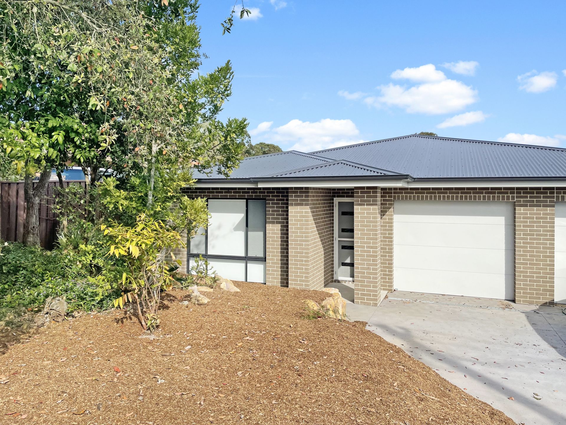 Real Estate For Lease 25 Dubarda Street Engadine , NSW