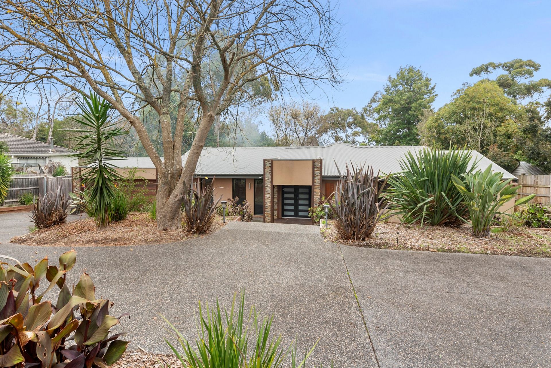 152 Humphries Road, Mount Eliza OBrien Real Estate