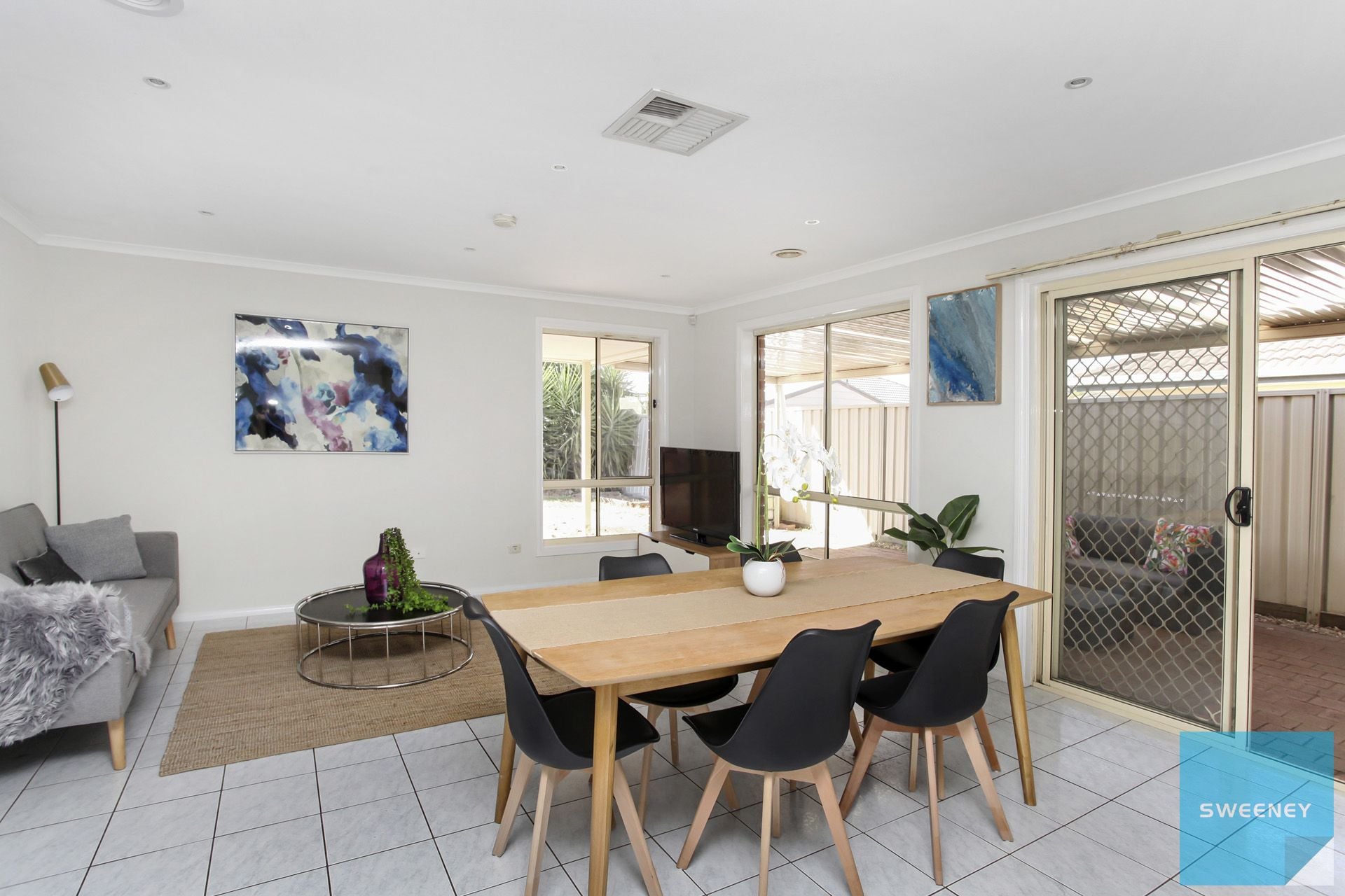 32 Macklin Way, Caroline Springs - Thumbnail 7