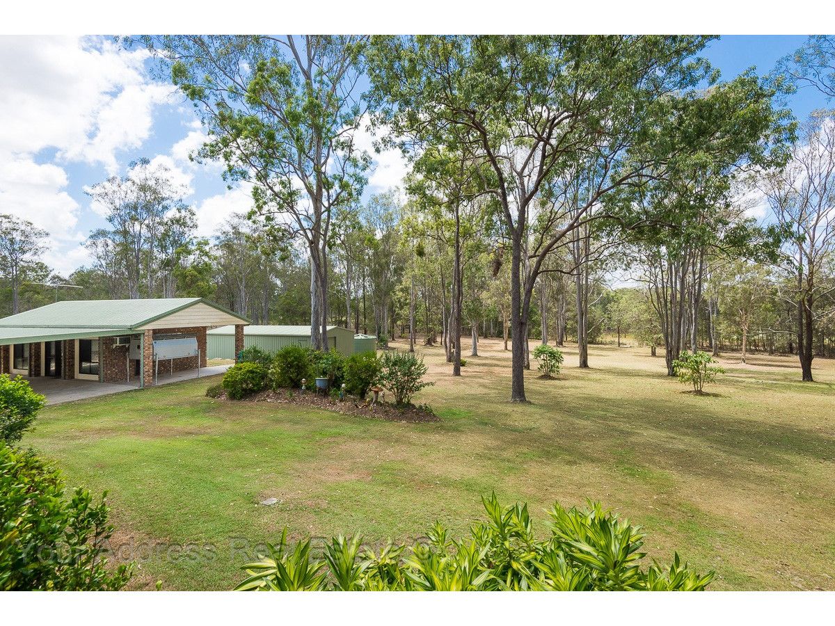 Real Estate For Sale 4 McPherson Road Chambers Flat , QLD