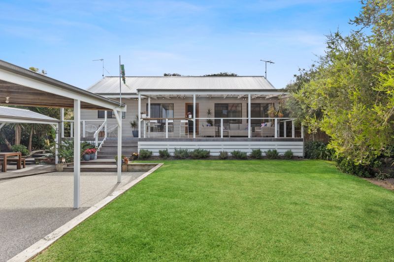 19 Richard Avenue, Ocean Grove VIC 3226