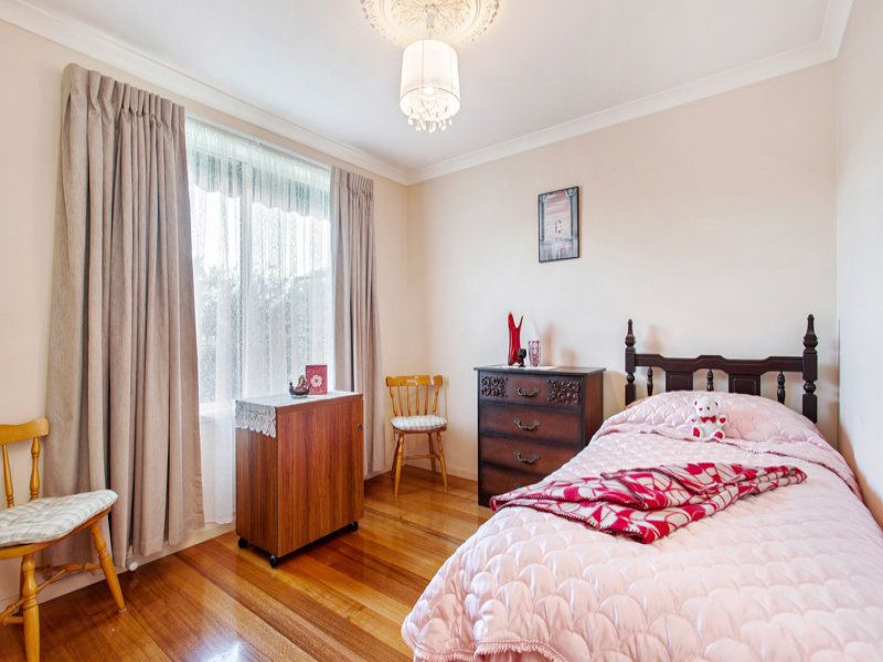 15 Brennan   Crt, Altona Meadows - Thumbnail 7