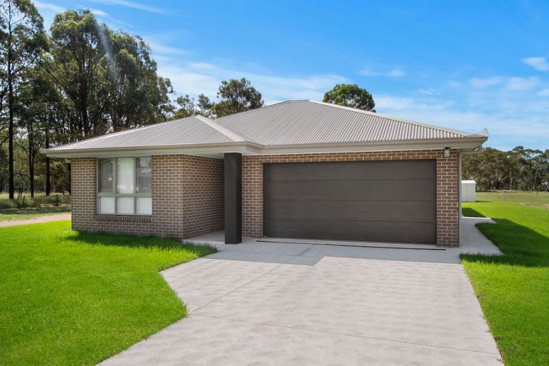 Real Estate For Lease 33 Leitch Avenue Londonderry , NSW