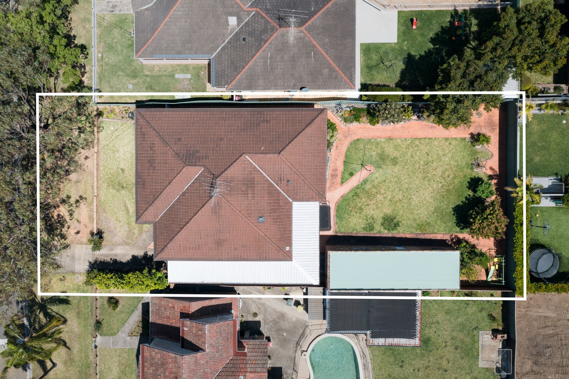 3 Pines Parade, Gymea, Gymea - Thumbnail 2