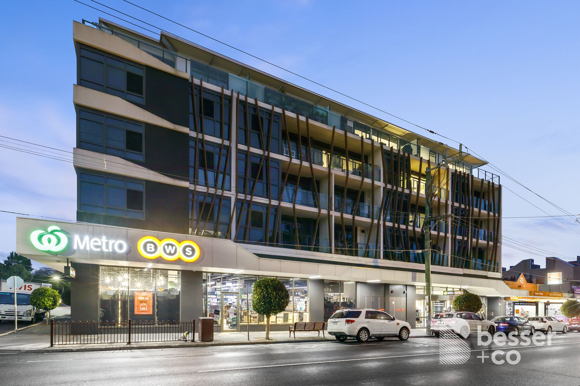 305/356 Orrong Road, Caulfield North - Thumbnail 2