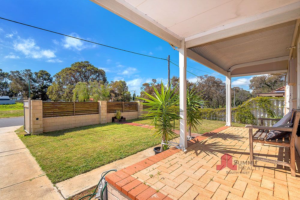 Real Estate For Sale 1/196 Forrest Avenue Carey Park , WA