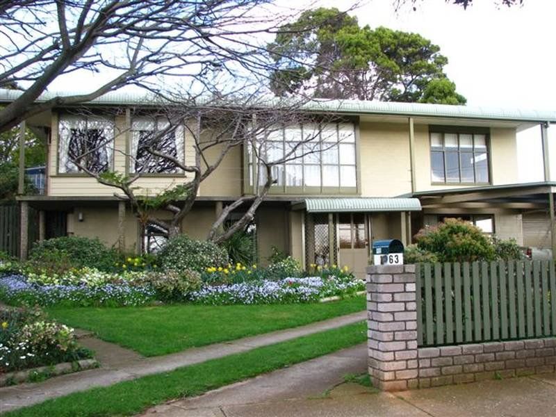 4
 
 
 
  
 
 
 1
 
 
 
  
 
 
 2
 
 
 
 
 
 
 
 63 Lyons Avenue, DEVONPORT TAS 7310, Devonport - Thumbnail 3