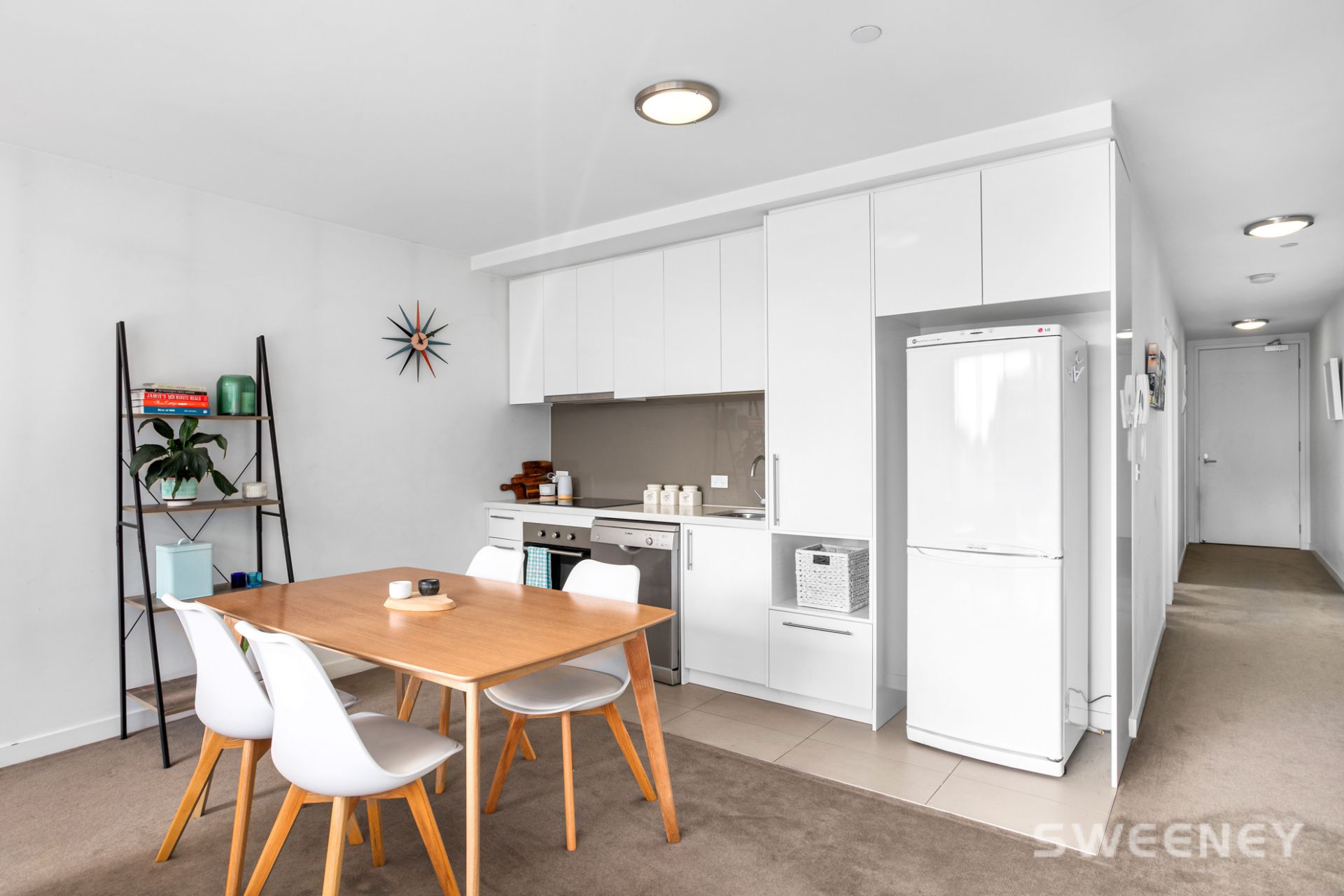 307/105 Pier Street, Altona - Thumbnail 3