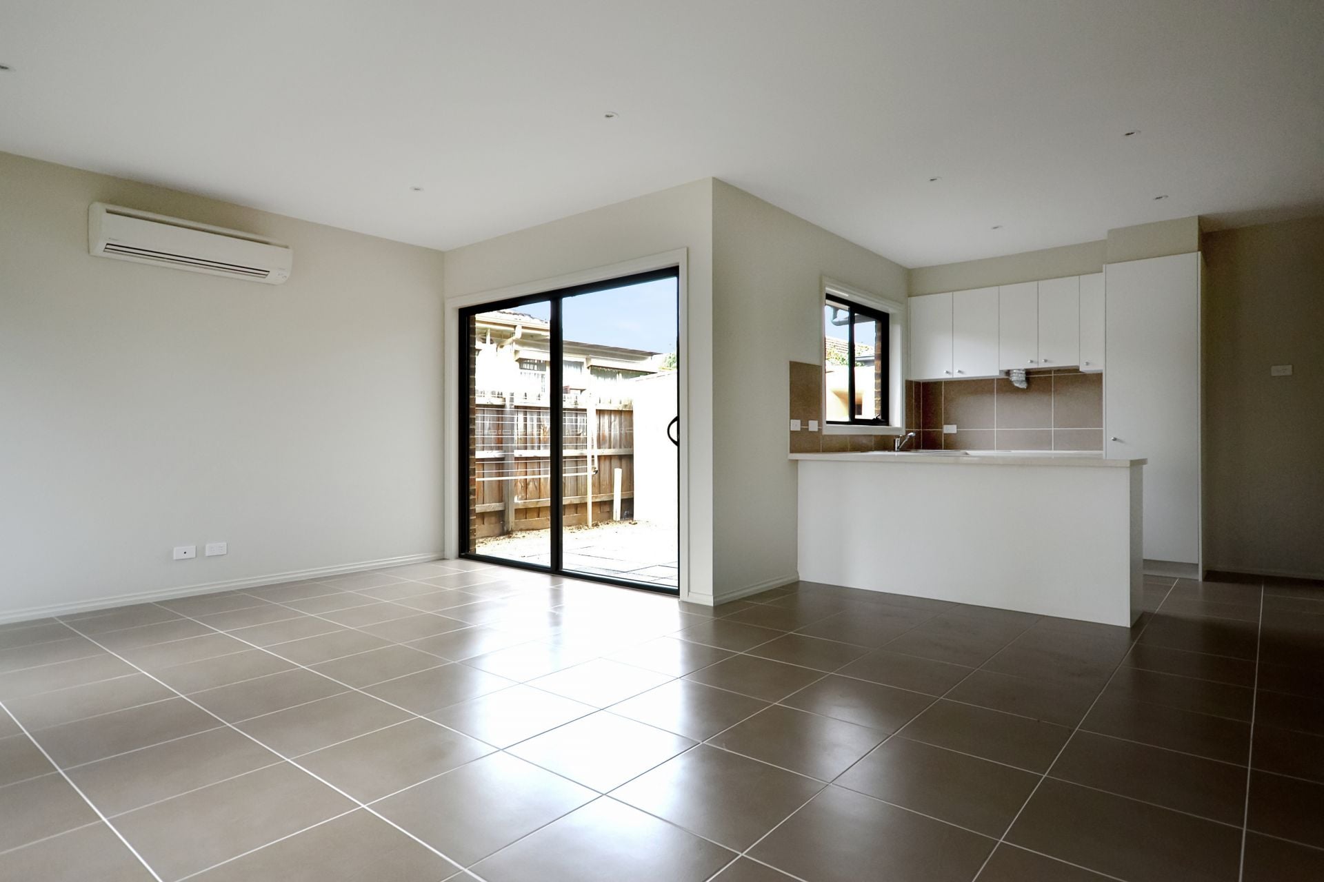 SPACIOUS TWO BEDROOM PLUS STUDY