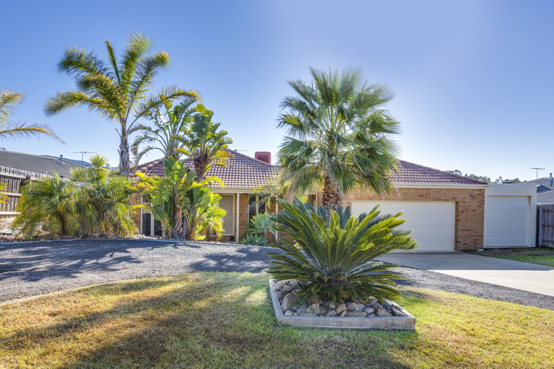 9 Dunn Court, Bacchus Marsh - Thumbnail 2