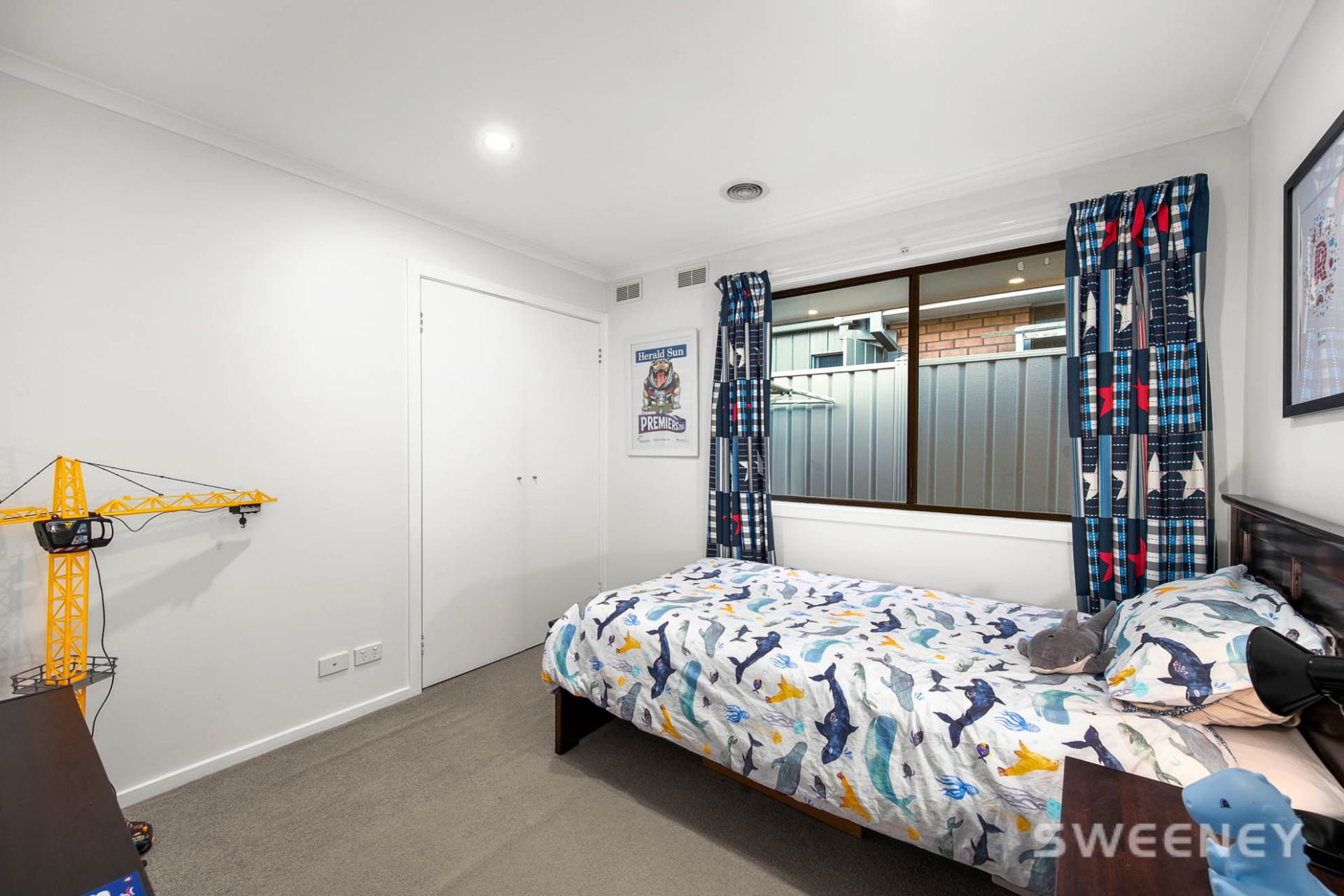 18 Roach Drive, Altona Meadows - Thumbnail 8
