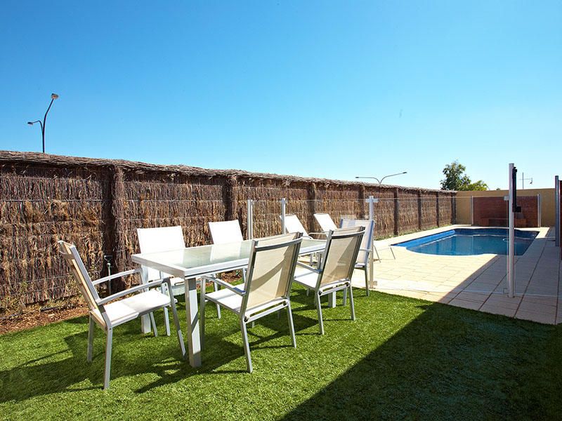 7 Woodruff Place, Caroline Springs - Thumbnail 8